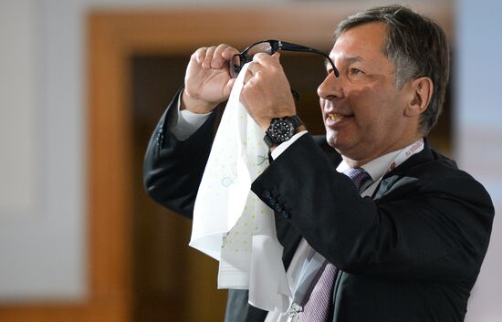 2015 Gaidar Forum. Russia and the World: New Dimensions. Day One