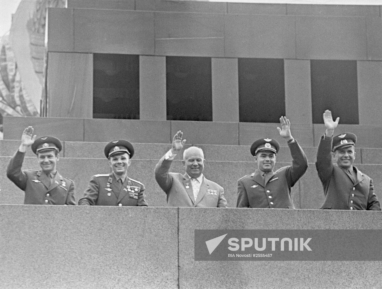 German Titov, Yury Gagarin, Nikita Khrushchev, Andriyan Nikolayev and Pavel Popovich