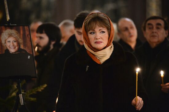 Memorial service for singer Yelena Obraztsova