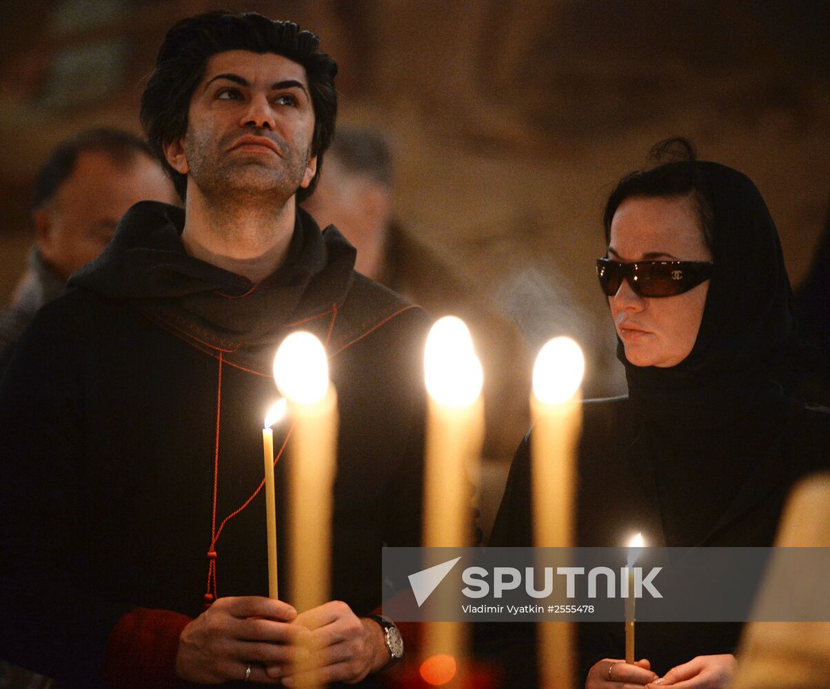 Memorial service for singer Yelena Obraztsova