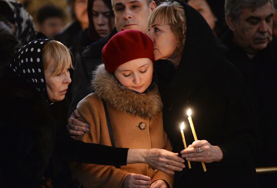 Memorial service for singer Yelena Obraztsova
