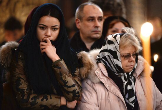 Memorial service for singer Yelena Obraztsova
