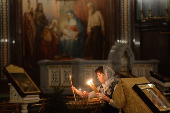 Memorial service for singer Yelena Obraztsova