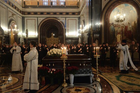 Memorial service for singer Yelena Obraztsova