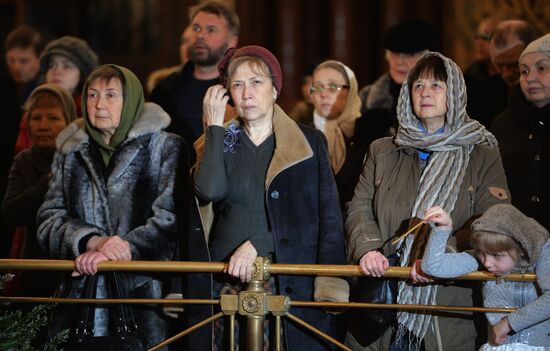 Memorial service for singer Yelena Obraztsova