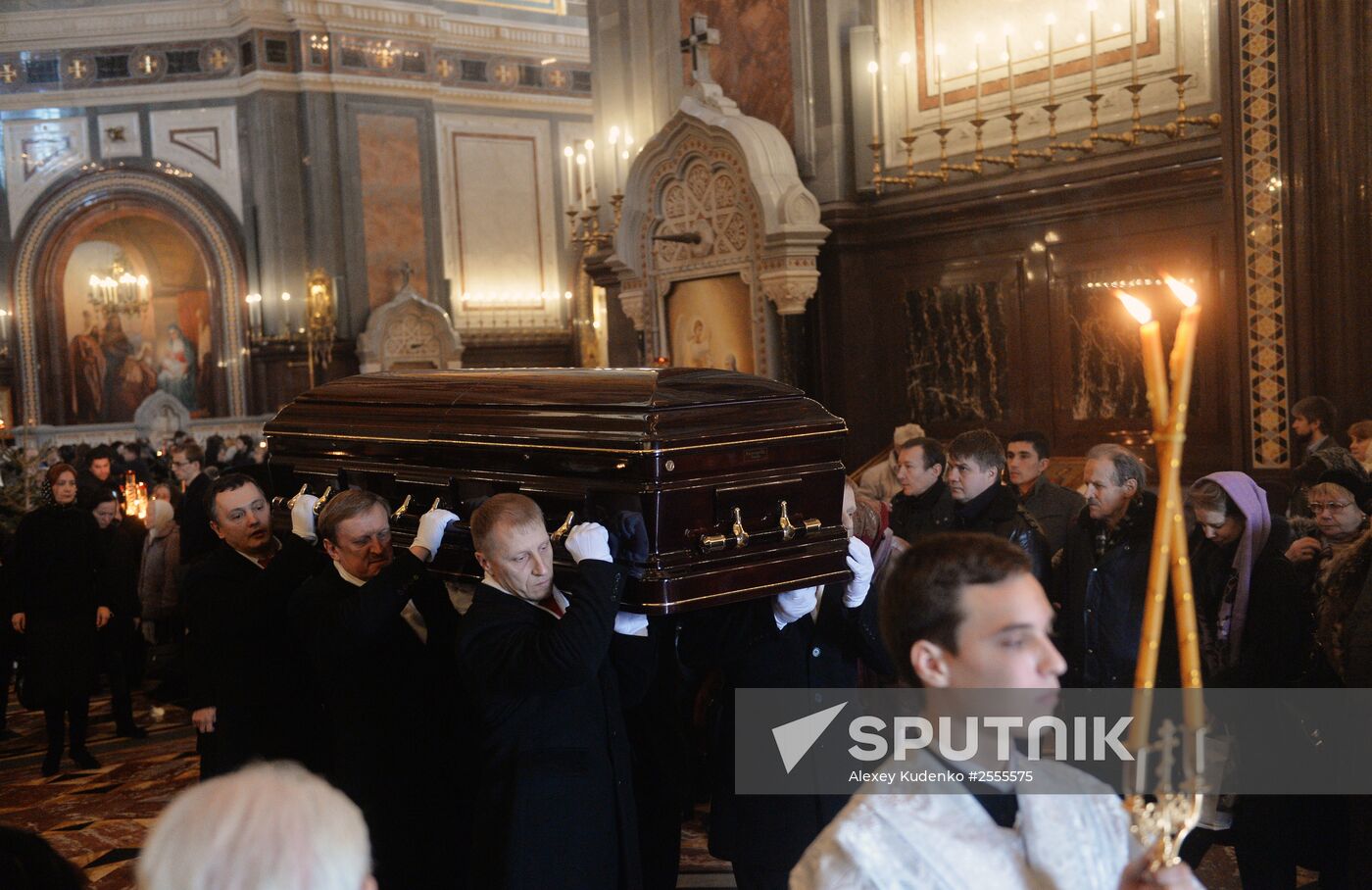 Memorial service for singer Yelena Obraztsova