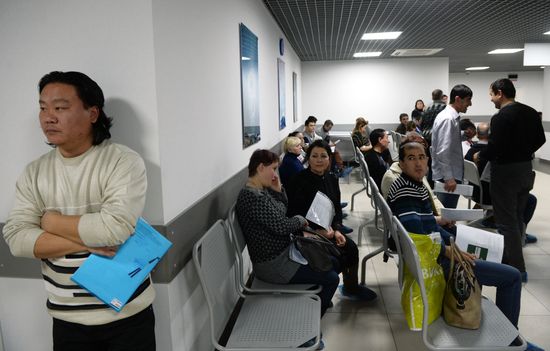 Issue of first patents at Uniform Migration Center, Moscow Region