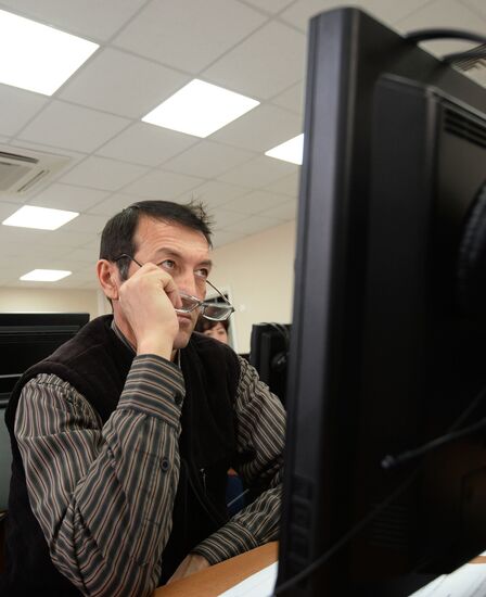 Issue of first patents at Uniform Migration Center, Moscow Region