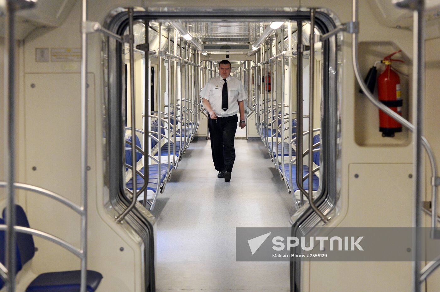 Moscow Metro presents new train