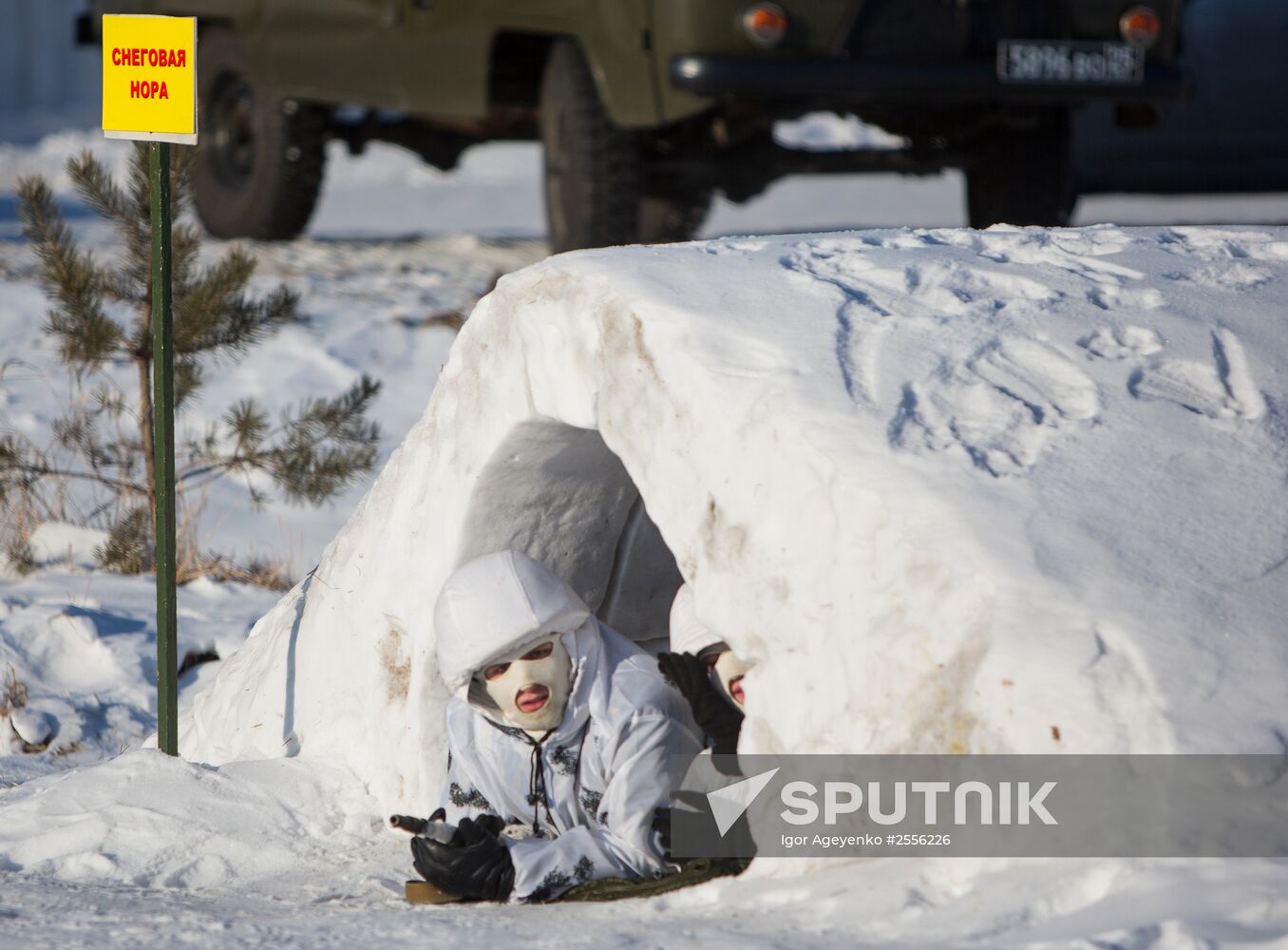Training of cadets in the Arctic division DVVKU