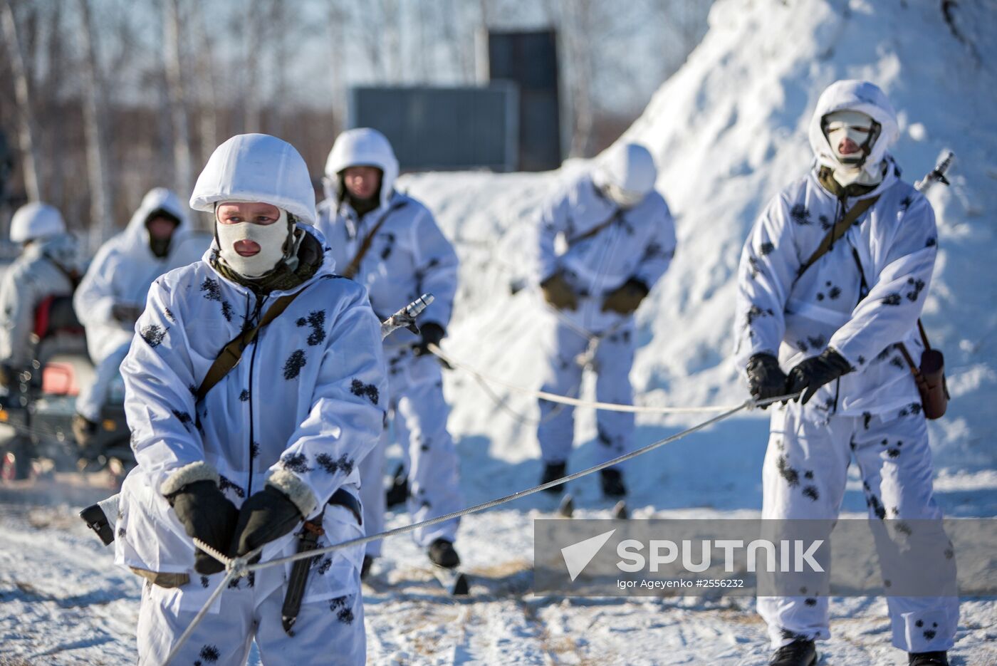 Training of cadets in the Arctic division DVVKU