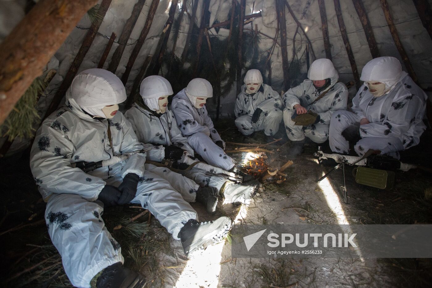 Training of cadets in the Arctic division DVVKU