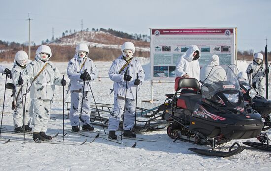 Training of cadets in the Arctic division DVVKU