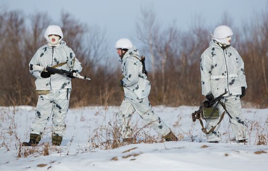 Training of cadets in the Arctic division DVVKU
