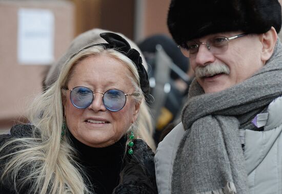 Unveiling of a memorial plaque to Natalya Konchalovskaya