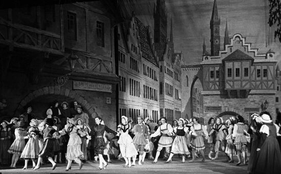 Sergei Kirov Palace of Culture