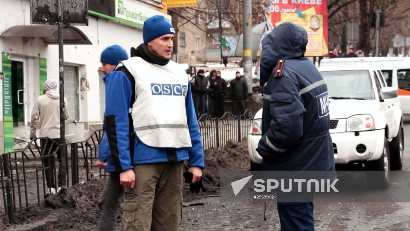 Shelling at Donetsk public-transit stop