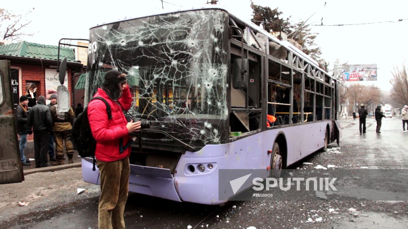 Shelling at Donetsk public-transit stop