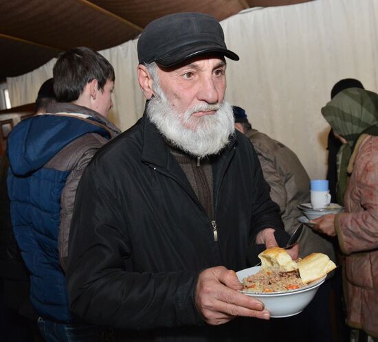 Free cafe Ikram in the center of Grozny