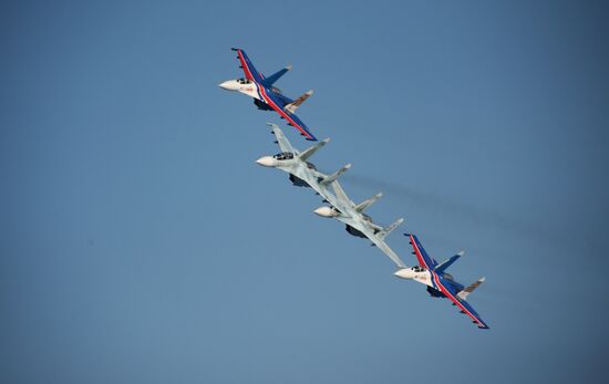 "Air Force Contract Service is Your Choice" campaign