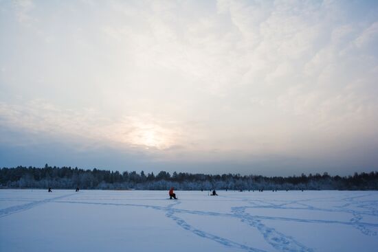 Winter fishing on Lake Onega