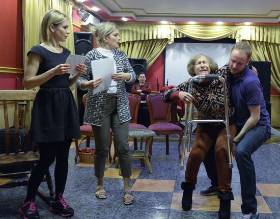 Rehearsal of Krzysztof Zanussi's comedy play One Hell of a Family