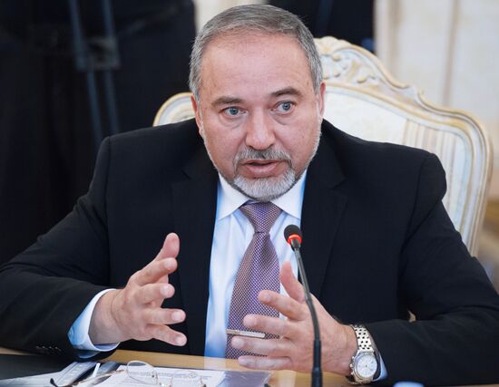 Russian Foreign Minister Sergei Lavrov meets with Avigdor Lieberman
