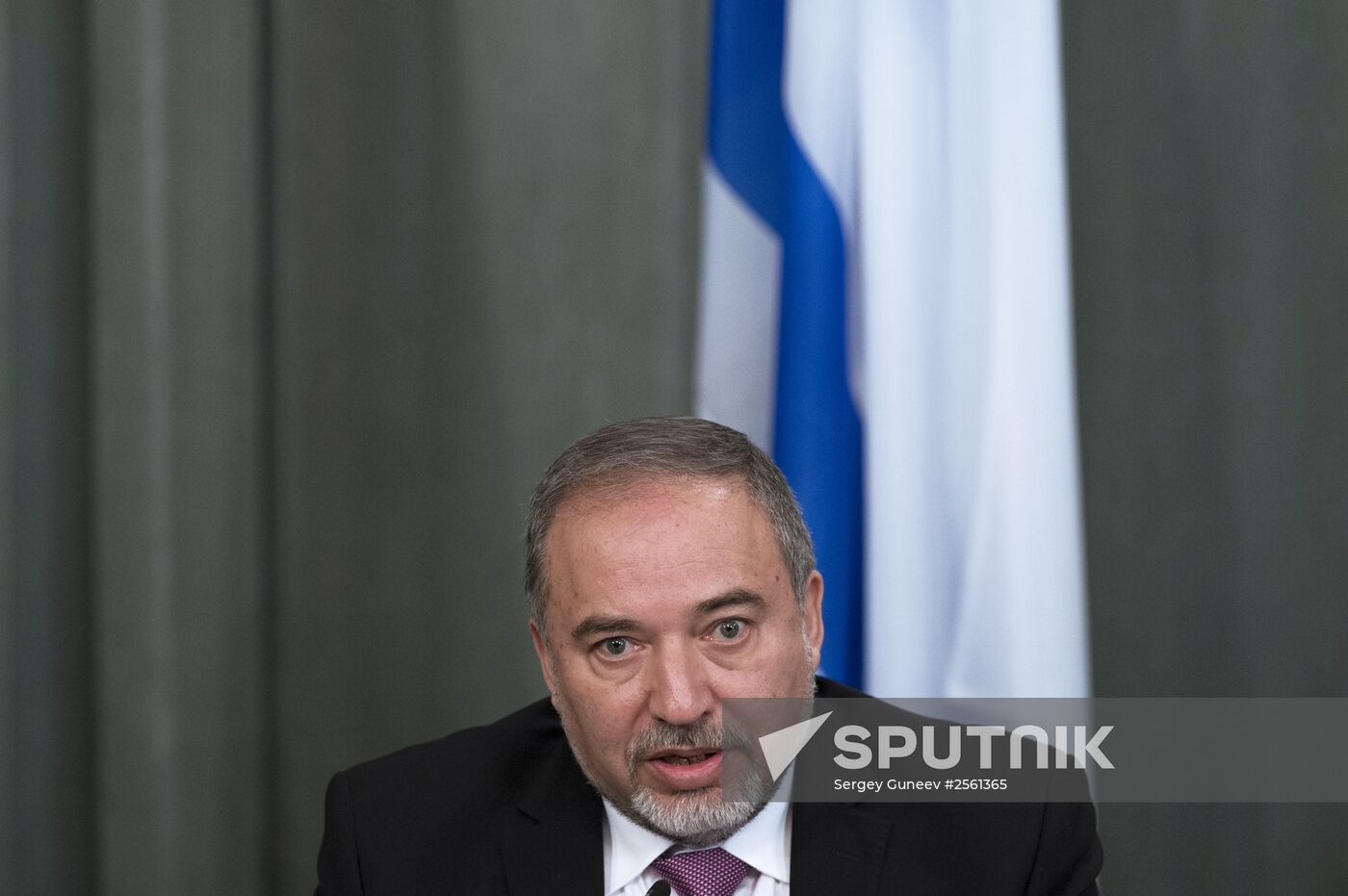 Meeting by Russian and Israeli Foreign Affairs Ministers Sergei Lavrov and Avigdor Lieberman