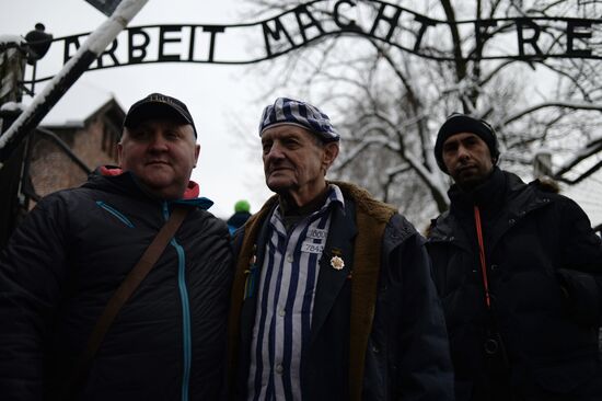 Former concentration camp prisoners visit Auschwitz-Birkenau Museum