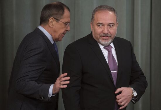 Meeting by Russian and Israeli Foreign Affairs Ministers Sergei Lavrov and Avigdor Lieberman