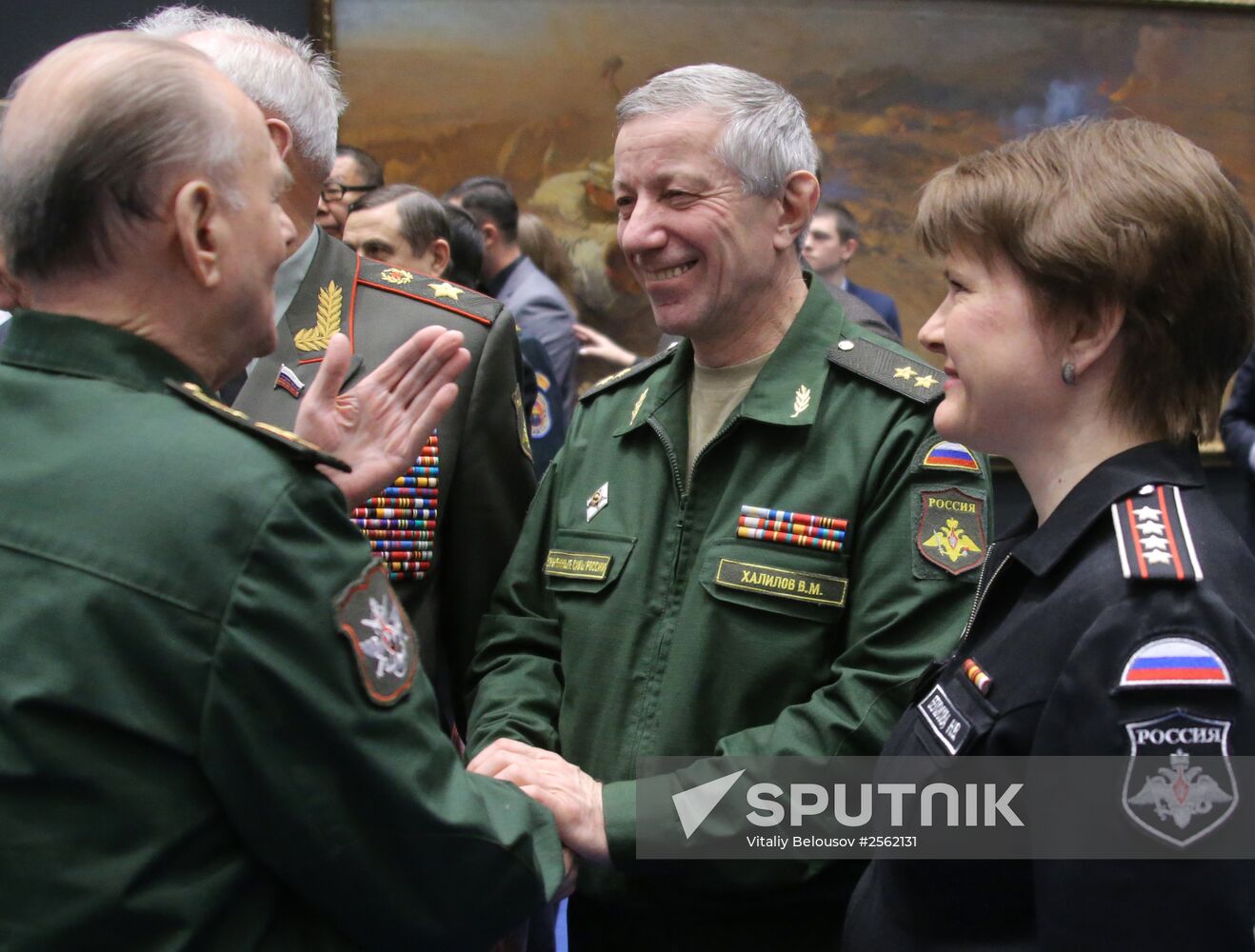 Grekov Studio of Military Artists opens exhibition in Manege