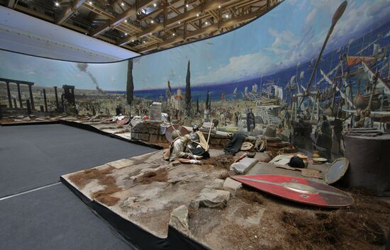 Grekov Studio of Military Artists opens exhibition in Moscow's Manege