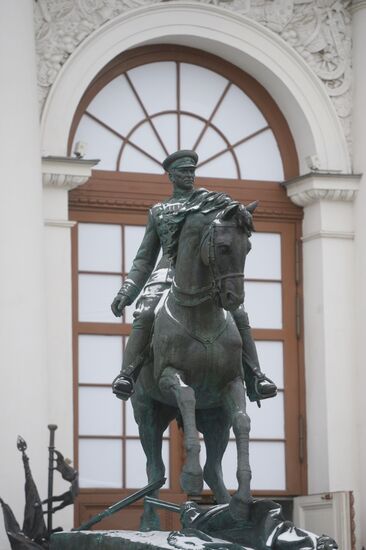 Second monument to Marshal Georgy Zhukov unveiled on Moscow's Manezhnaya Square