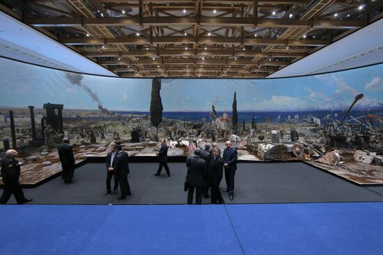 Grekov Studio of Military Artists opens exhibition in Manege