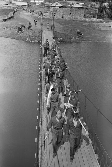 Construction brigade