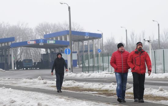 Matveyev-Kurgan checkpoint in Rostov Region