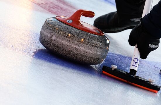 Curling. CCT Red Square Classic