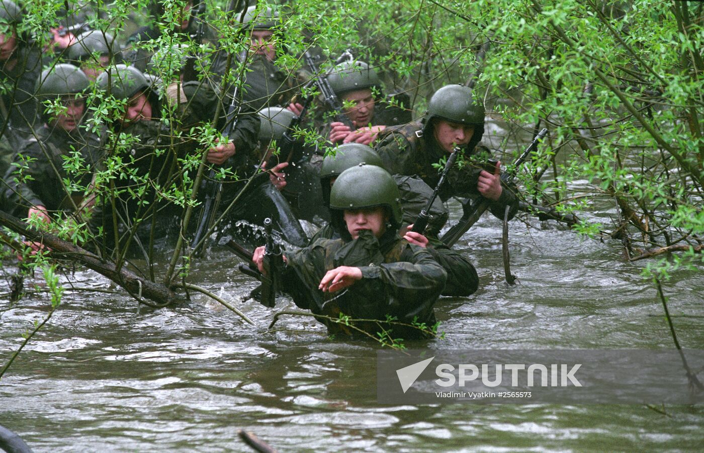 Qualification tests in special forces unit Rus