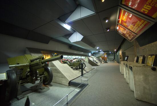 Celebrations at memorial complex on Mamayev Kurgan
