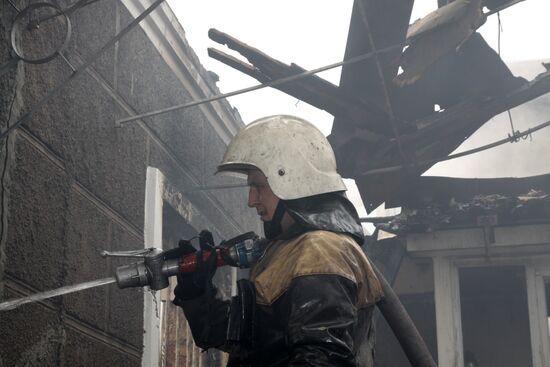 Consequences of artillery attack on Donetsk's Kuibyshevsky District