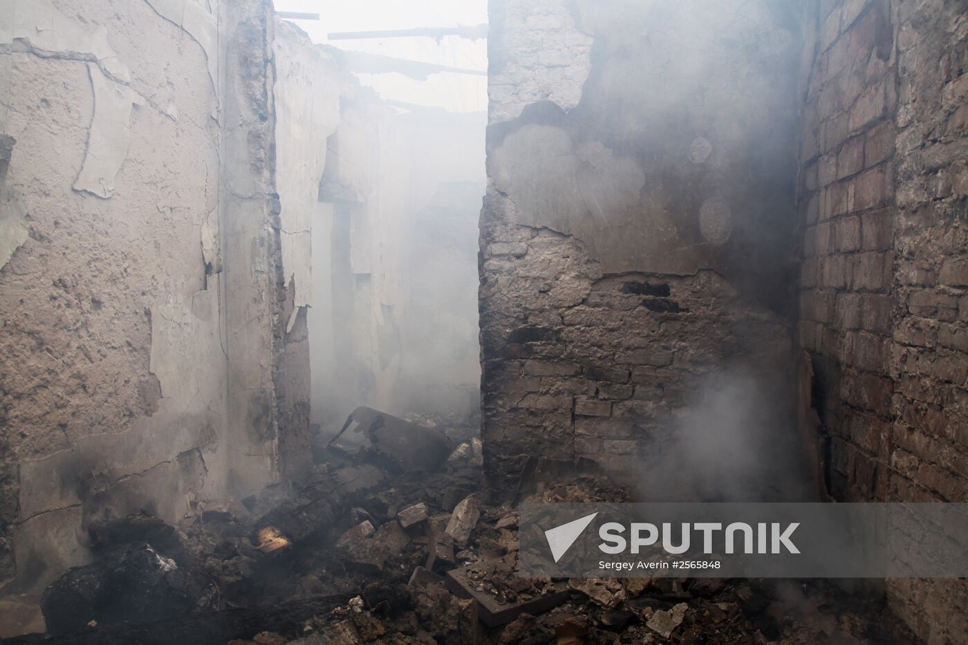 Consequences of artillery attack on Donetsk's Kuibyshevsky District