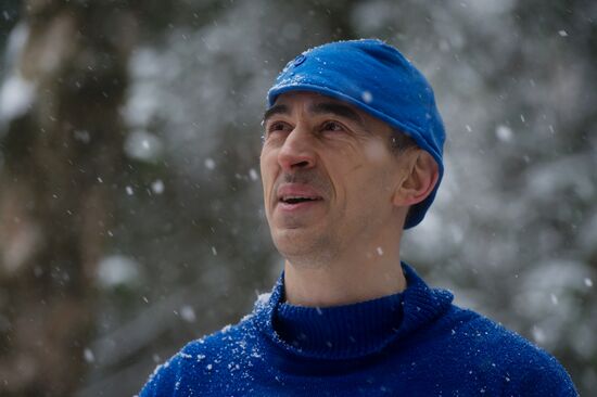 ISS crew takes survival course in a forest