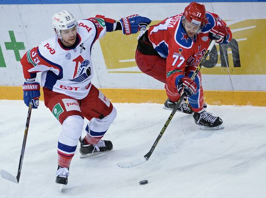 Kontinental Hockey League. CSKA vs. Lokomotiv