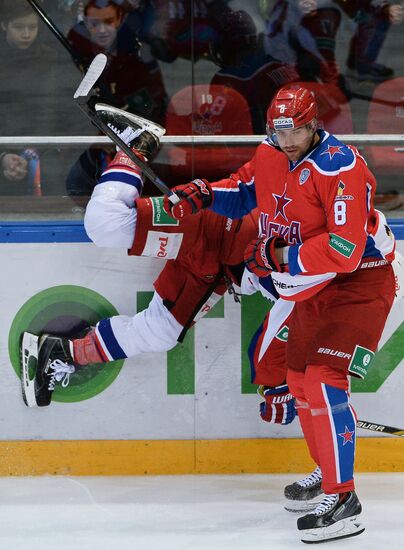 Kontinental Hockey League. CSKA vs. Lokomotiv