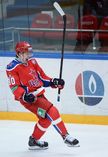 Kontinental Hockey League. CSKA vs. Lokomotiv