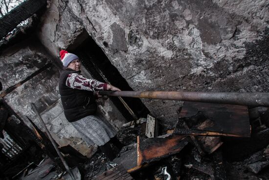 Consequences of artillery attack on Donetsk's Kuibyshevsky District