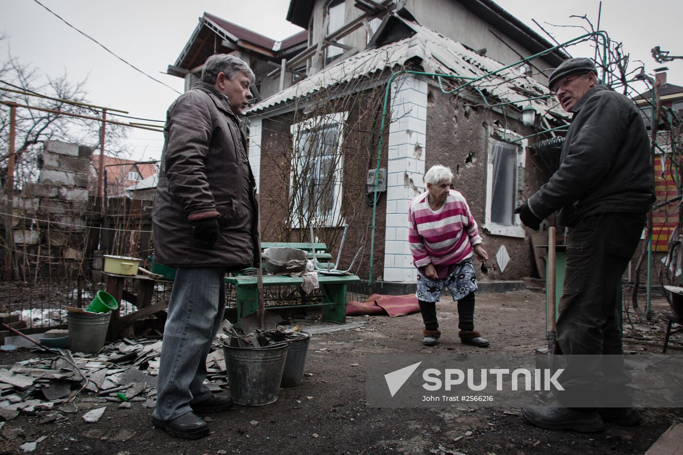 Consequences of artillery attack on Donetsk's Kuibyshevsky District