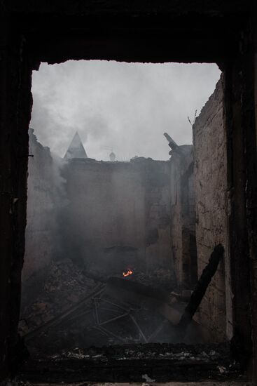 Consequences of artillery attack on Donetsk's Kuibyshevsky District