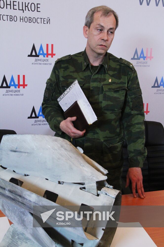Eduard Basurin gives news conference in Donetsk