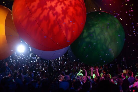 Slava Polunin's Snow Show